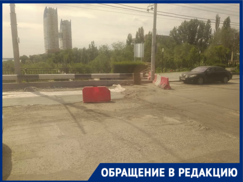 «Двое работают, трое смотрят»: волгоградцев возмутили темпы ремонта Астраханского моста