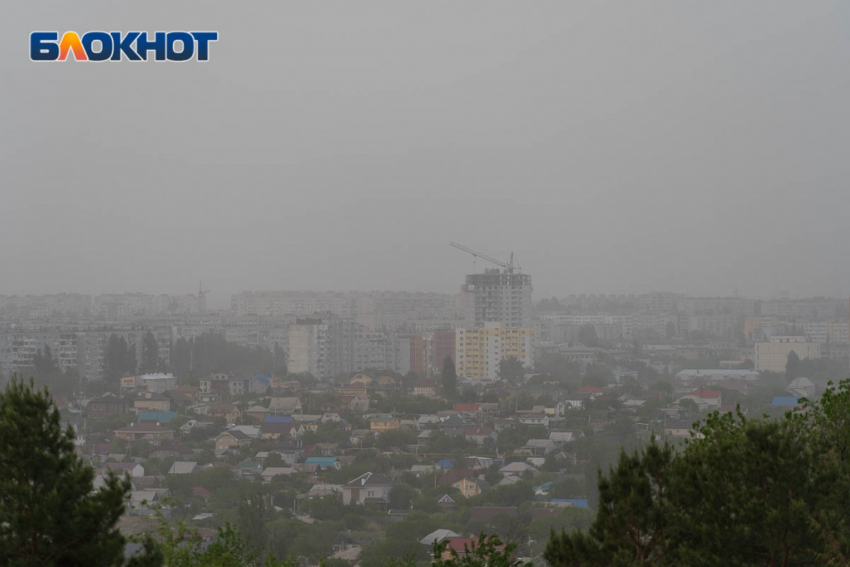 Гидрометцентр: Волгоградскую область до начала августа накроет сильный шторм
