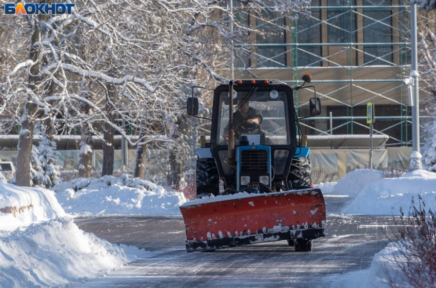 Штрафы до 300 тысяч начали выписывать в Волгограде за нечищенные дороги