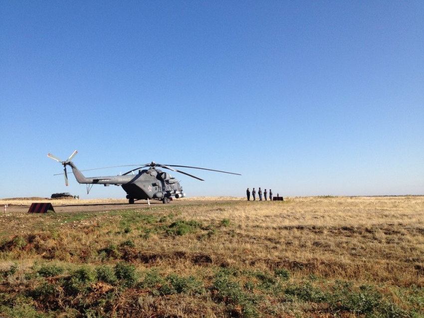 Под Волгоградом на Прудбое начались первые в 2015 году военные учения