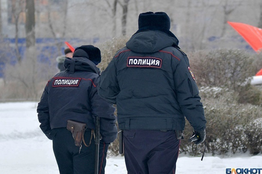 Мертвого мужчину обнаружили морозным утром на скамейке в Волгограде