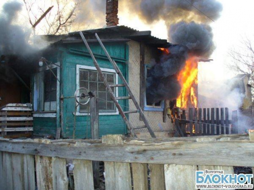 Три пожара случились в Волгоградской области за один день