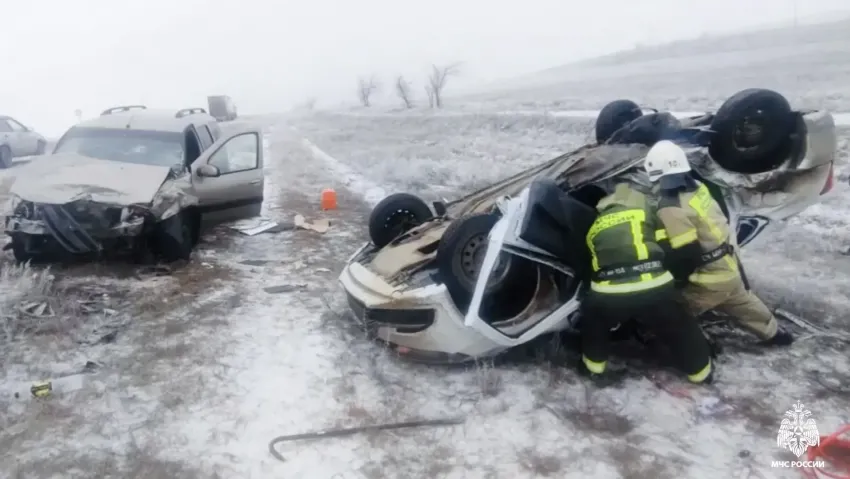 Два сотрудника Волгоградского МВД погибли в жутком ДТП 