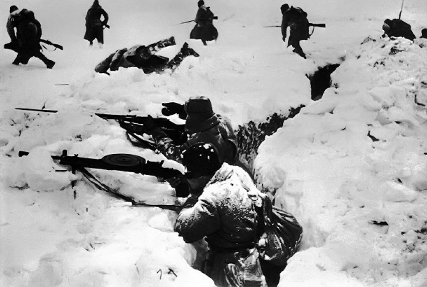 17 января 1943 года – под Сталинградом советские войска вышли на рубеж внутреннего обвода города