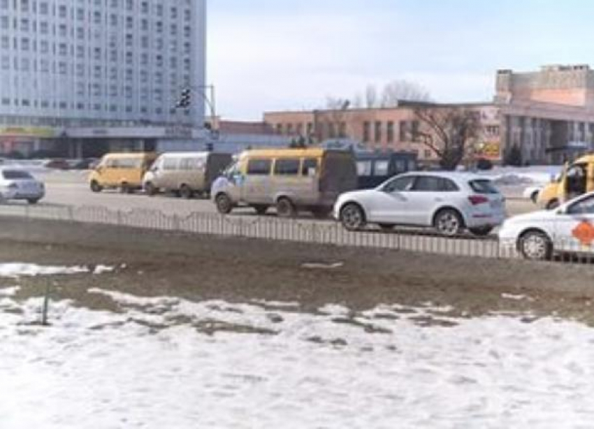 Мэрия Волжского отменяет маршрутки с общениям пустить новые автобусы 