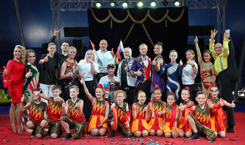 «Ростелеком» в Волгограде поддержал Всероссийскую акцию «Под куполом семьи – под защитой страны» 