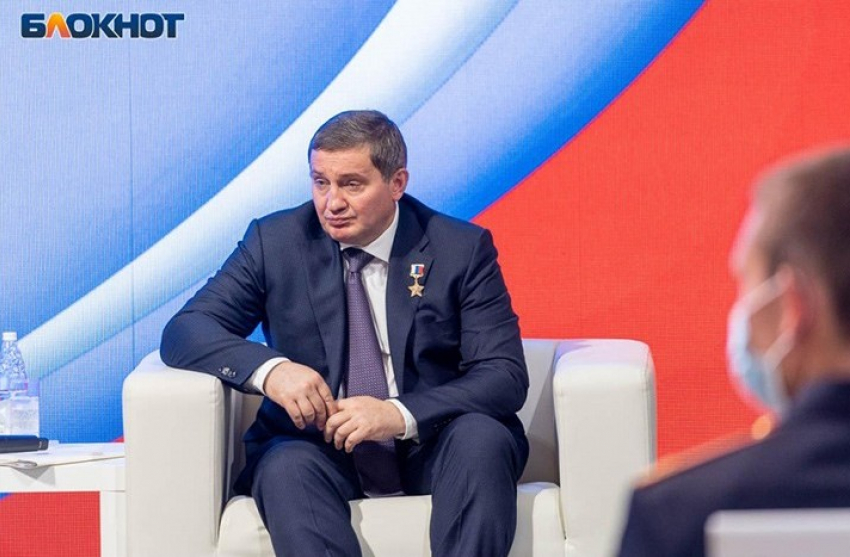 Волгоградцы не видят достойной замены губернатору Бочарову в случае его ухода 