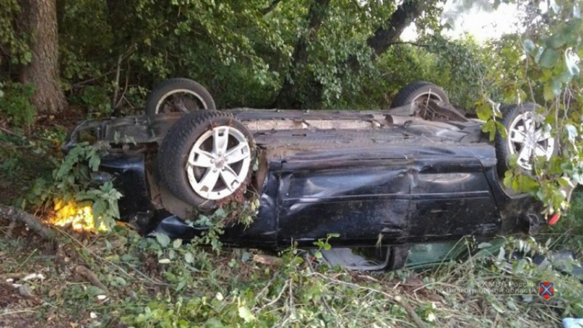 Пьяный водитель перевернул Audi в Волгоградской области: 1 погиб, 3 в больнице