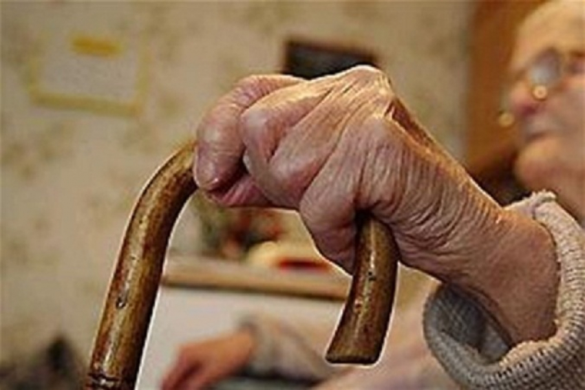 В Волгограде 87-летняя пенсионерка убила младшую сестру 