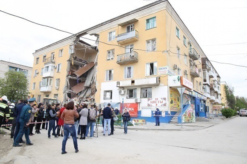 Сегодня специалисты решат дальнейшую судьбу взорвавшегося жилого дома в Волгограде