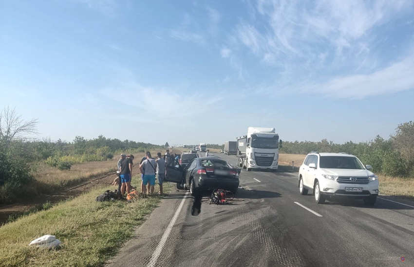 Самому младшему - год: девять человек пострадали в смертельной аварии под Волгоградом