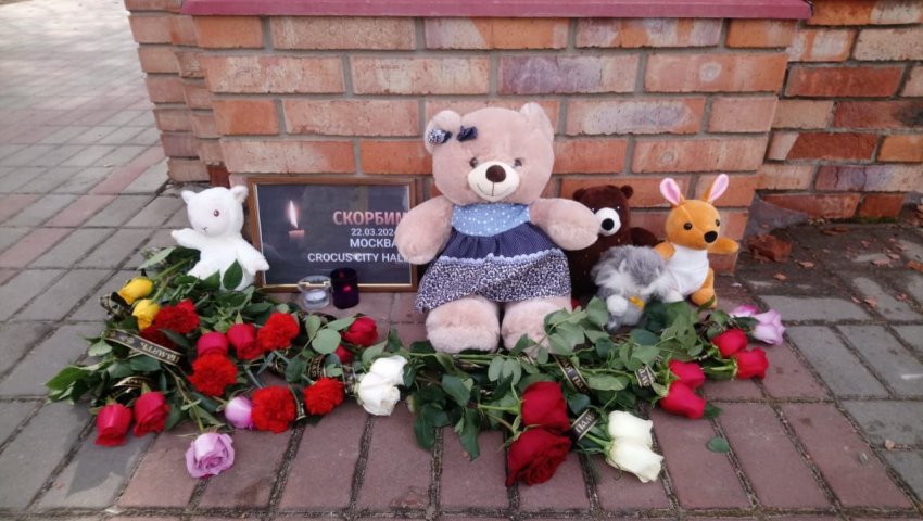 Как проходит национальный день траура 24 марта в Волгограде 