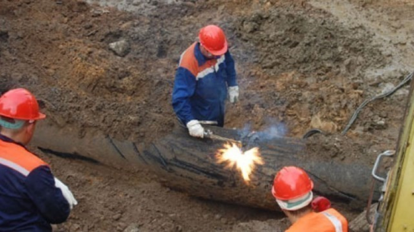 На Волгоградском водопроводе произошла серьезная авария