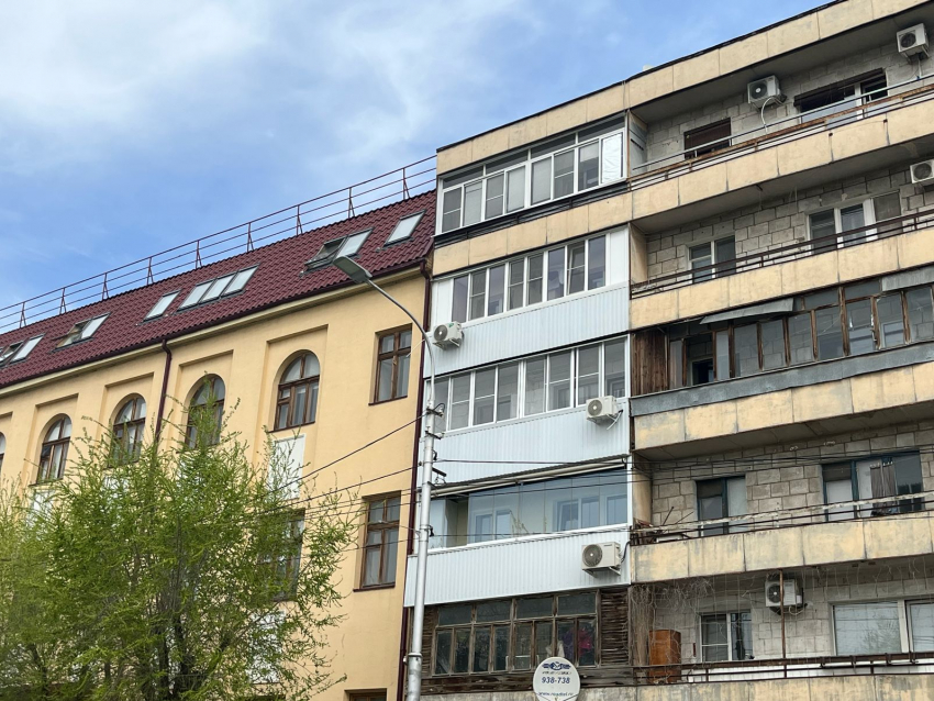 Курятник в центре Волгограда шокировал горожан: видео 