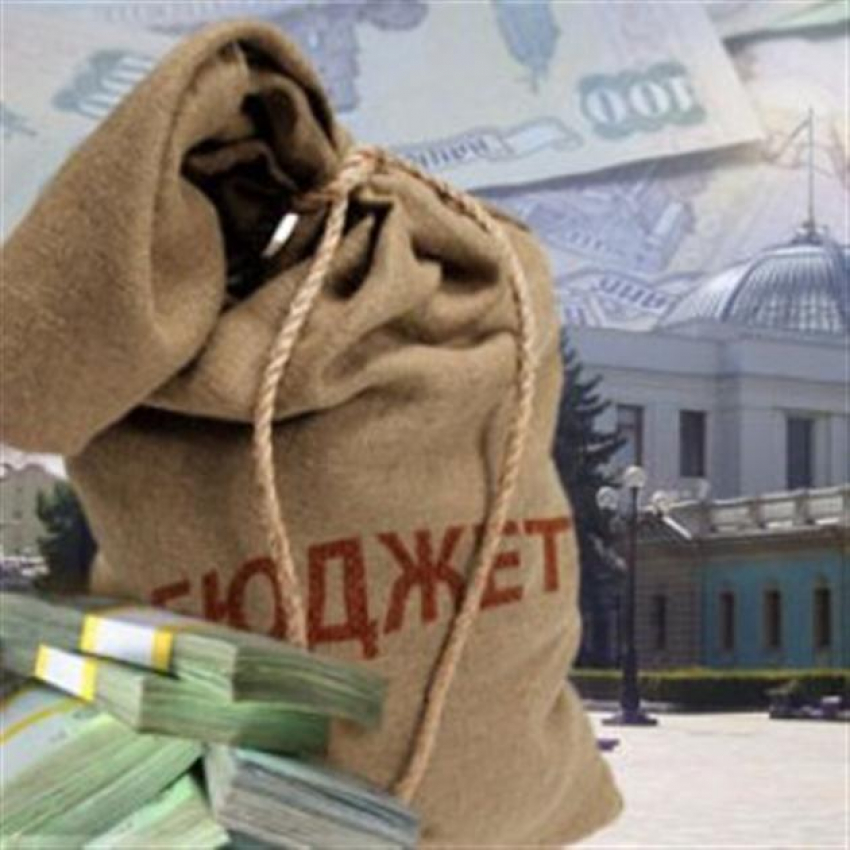Комитет по образованию тратил деньги неэффективно