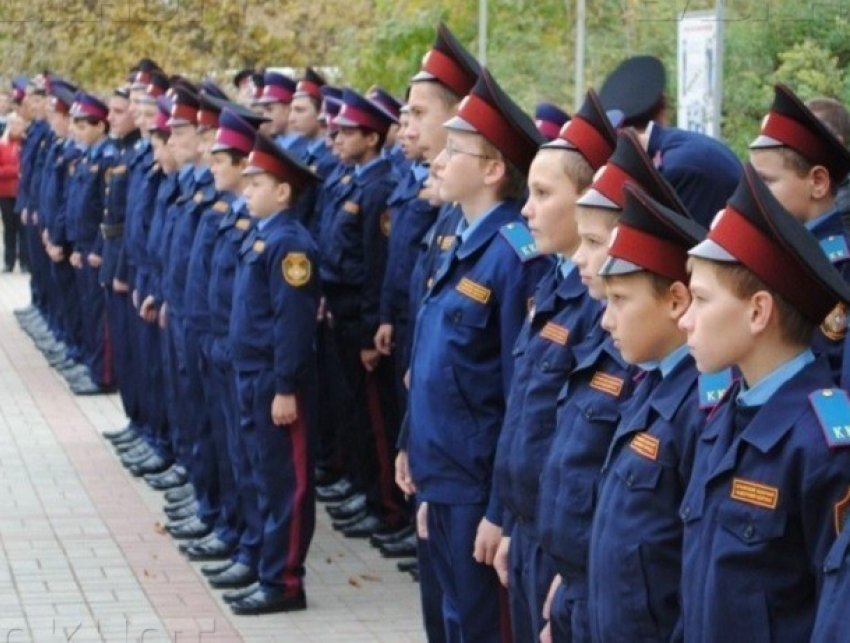 Число отравившихся кадетов под Волгоградом возросло до 43 человек 