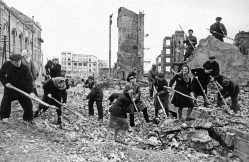 ﻿40 км сплошных руин после битвы не напугали жителей Сталинграда