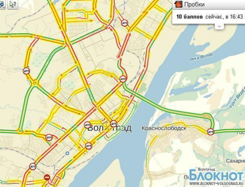 Ситуация на дорогах Волгограда близка к критической