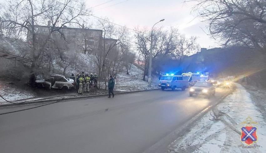 Врачи рассказали о выживших детях в смертельном ДТП на севере Волгограда