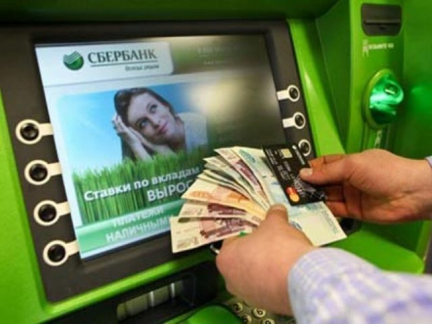 Поволжский Сбербанк рассказал о банковских картах и удобстве безналичной оплаты товаров и услуг 
