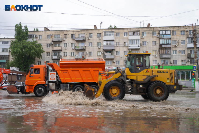 Волгоград заливает осадками выше месячной нормы