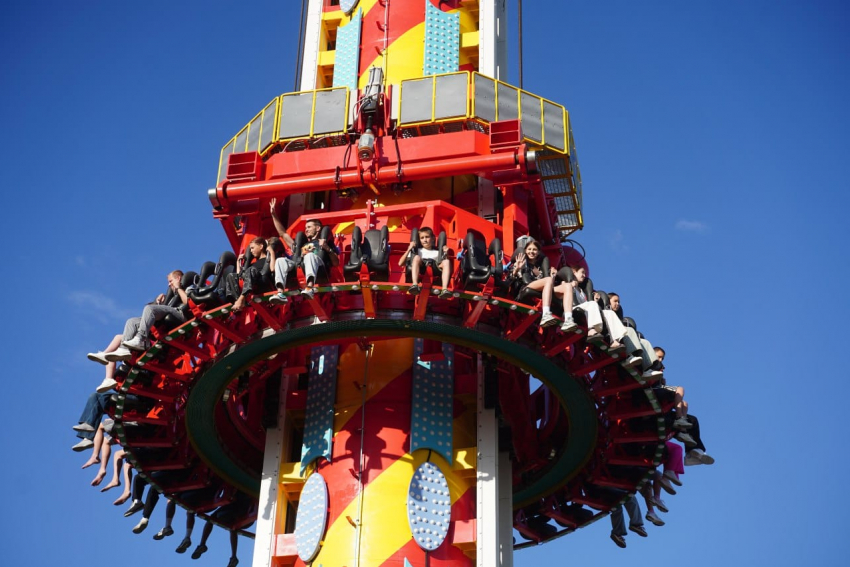 Самый высотный экстрим-аттракцион России открыли в Волгограде 