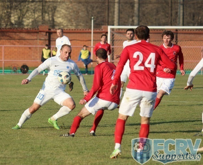Пятью забитыми голами «Ротор-Волгоград» отработал финальный матч 2016 года