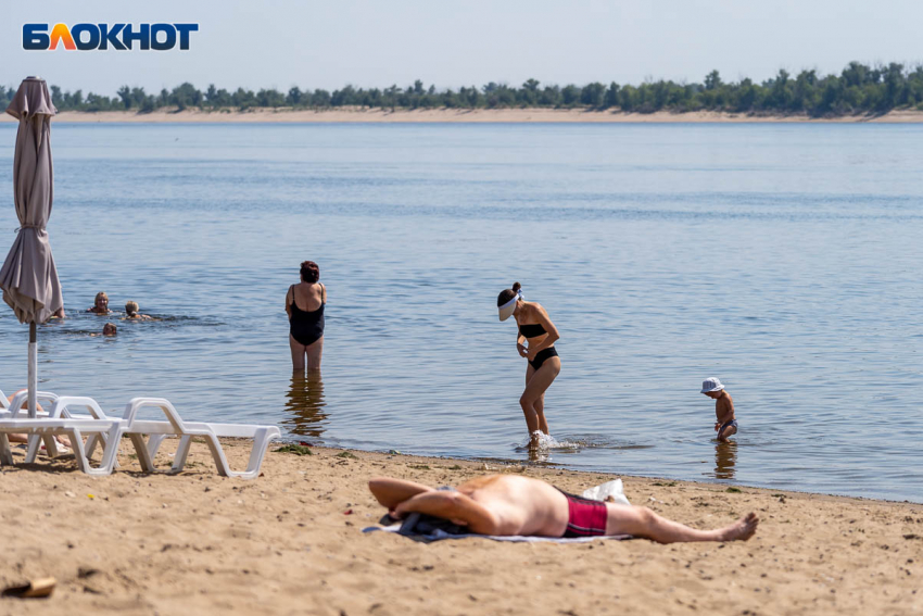 Первый городской пляж с опозданием откроют в Волгограде 