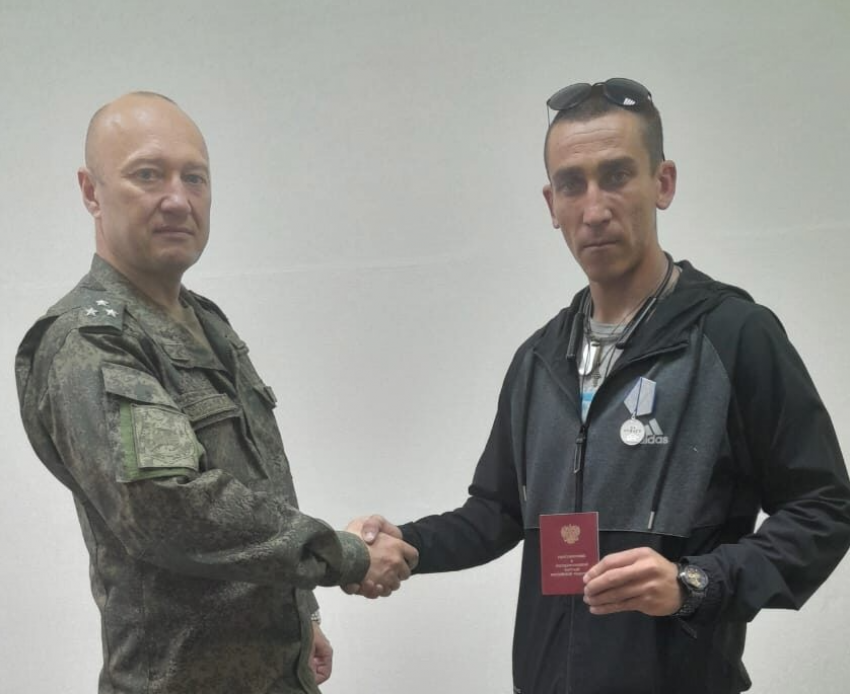 В Волгоградской области бойца СВО Валерия Грибова наградили медалью «За отвагу» 
