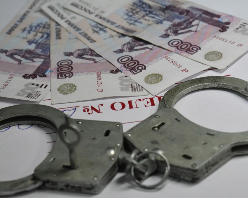 Начальник волжского отдела наркоконтроля требовал взятку в 1 млн