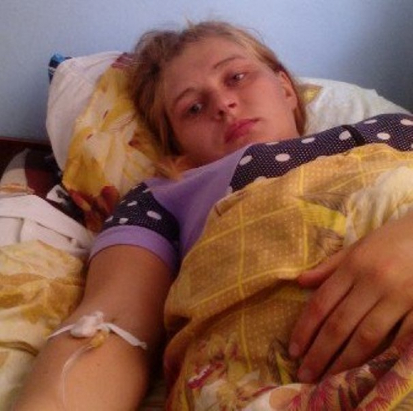 Медики Волгограда отказались лечить девочку, страдающую раком головного мозга