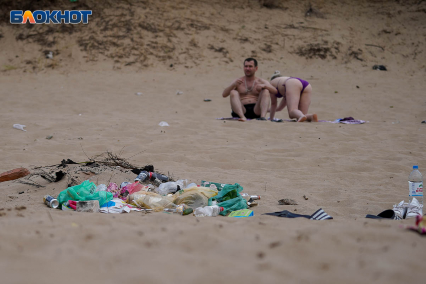 Пляжи начали готовить к лету в Волгоградской области