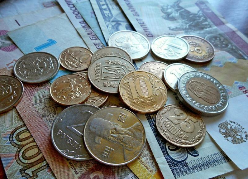 От 15 тысяч рублей: специалисты назвали самую распространенную зарплату в Волгограде