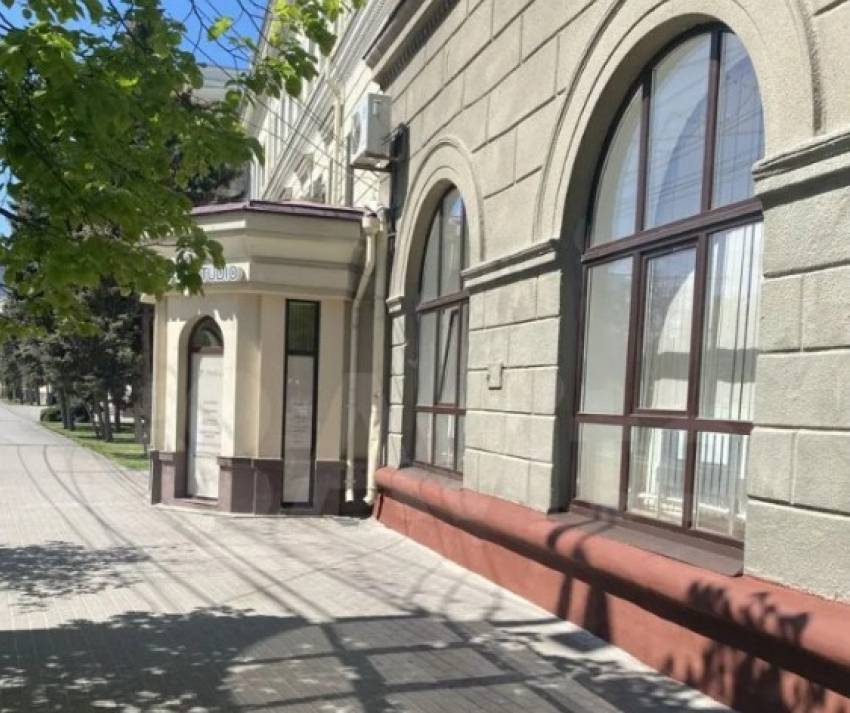 Общепит предлагают открыть в подвале рядом со зданием администрации в Волгограде