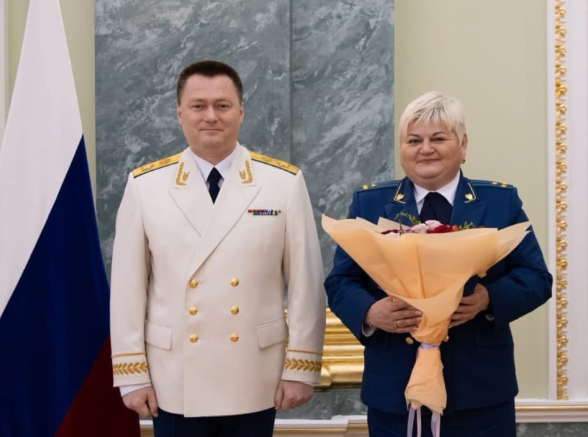 Первый зампрокурора Волгоградской области Светлана Чиженькова получила генеральские погоны