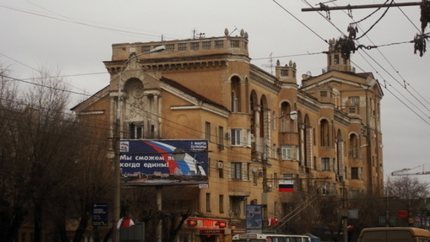 В Ворошиловском районе Волгограда произошла третья авария на теплотрассе