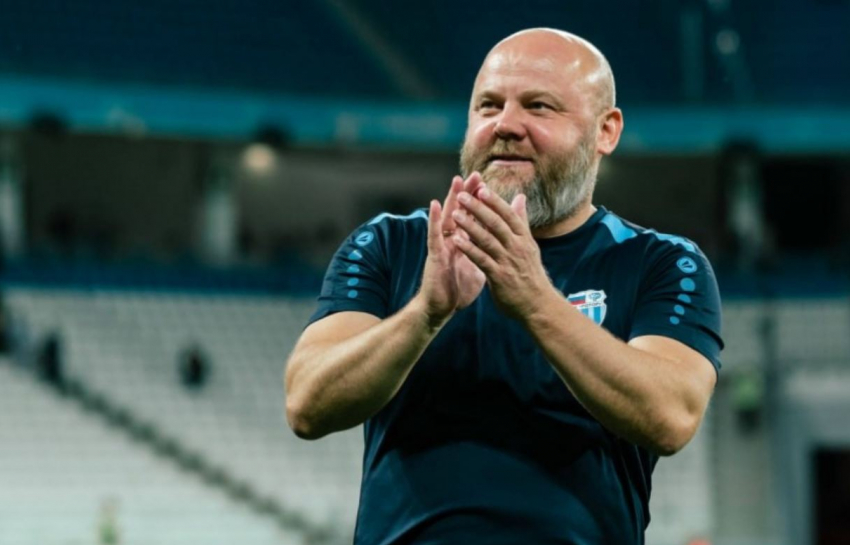 Вернуть тренера Бояринцева потребовали болельщики «Ротора»