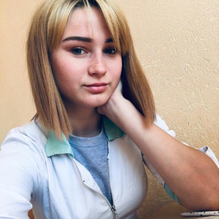 Без вести пропавшую 18-летнюю студентку медколледжа две недели ищут в Волжском