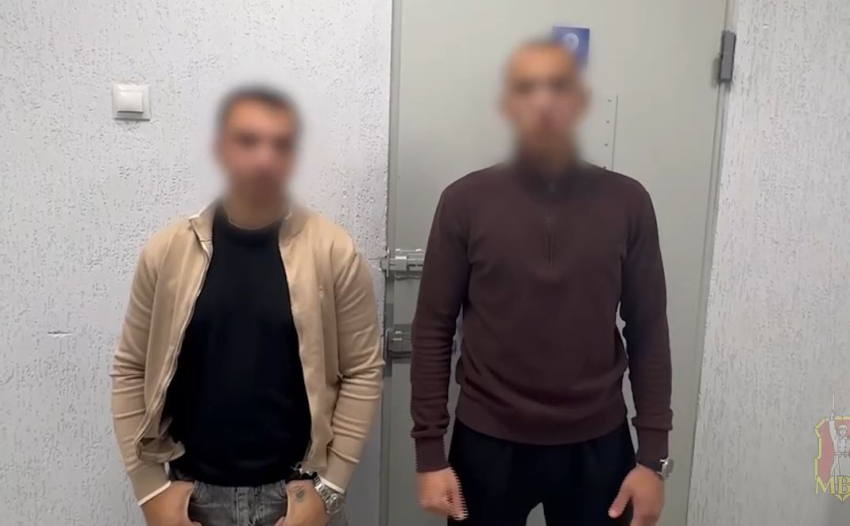 Дрифт со стрельбой устроили друзья на BMW в Волгограде
