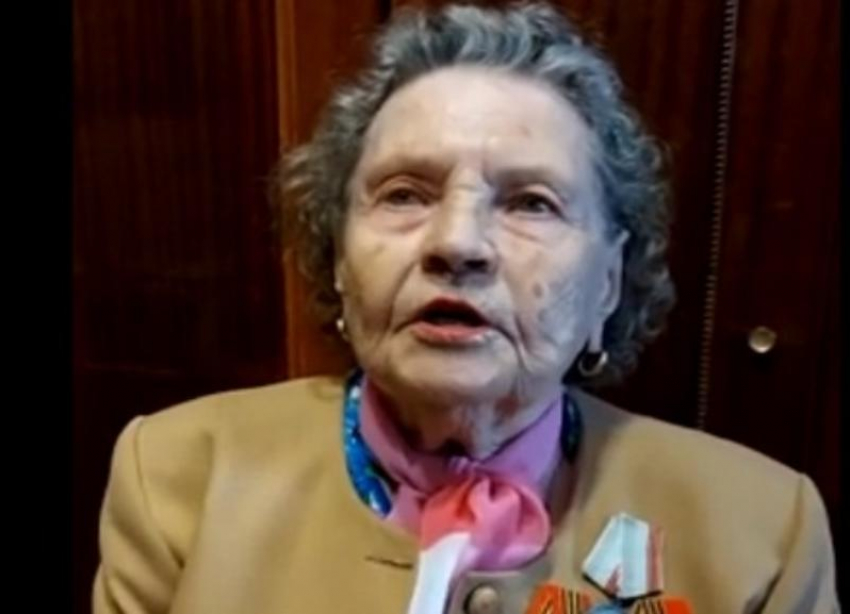 Чтобы война не повторялась, просит 88-летняя труженица тыла из Волжского