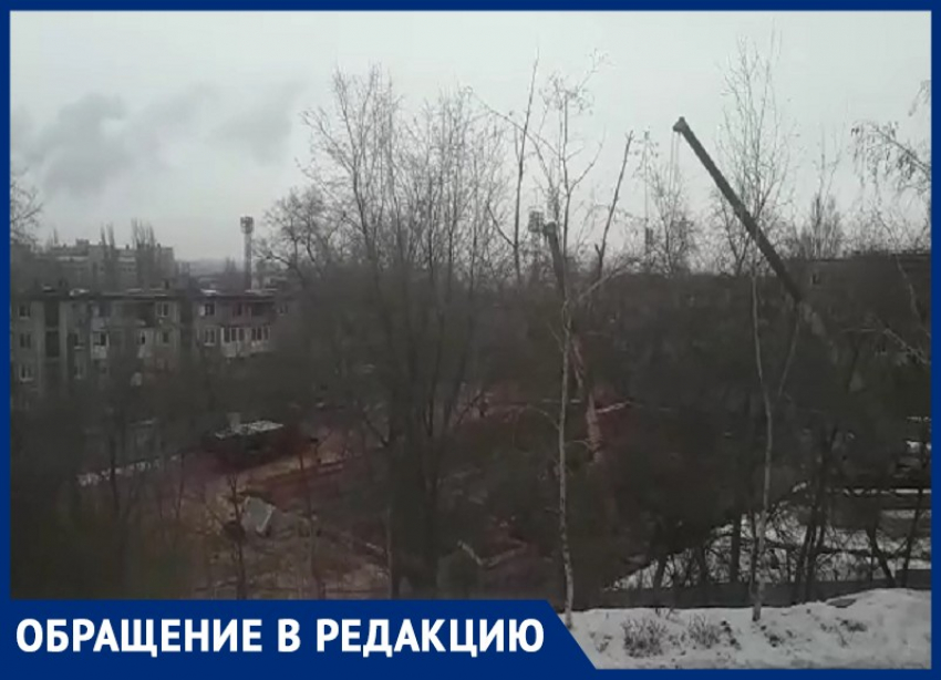 Жители севера Волгограда жалуются на жуткий шум стройки ЖК , возводимого на месте бывшего детсада