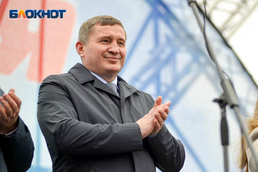 Волгоградцы потребовали от губернатора Бочарова пересадить чиновников на «Лады»