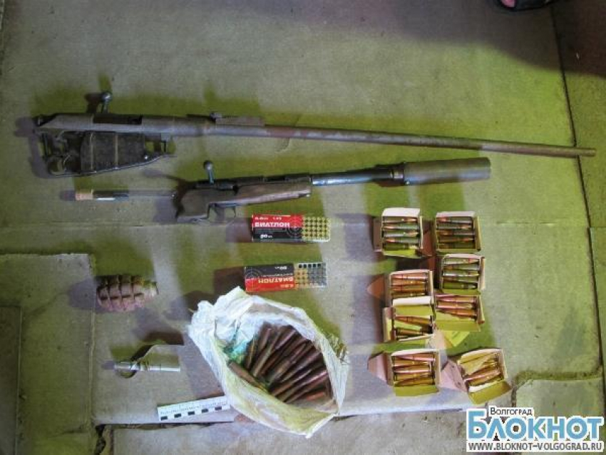 В квартире волгоградца обнаружен склад боеприпасов