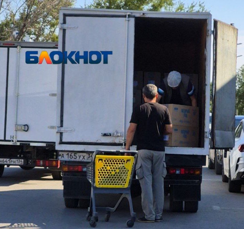 Дешевые яйца ящиками скупают в Волгограде