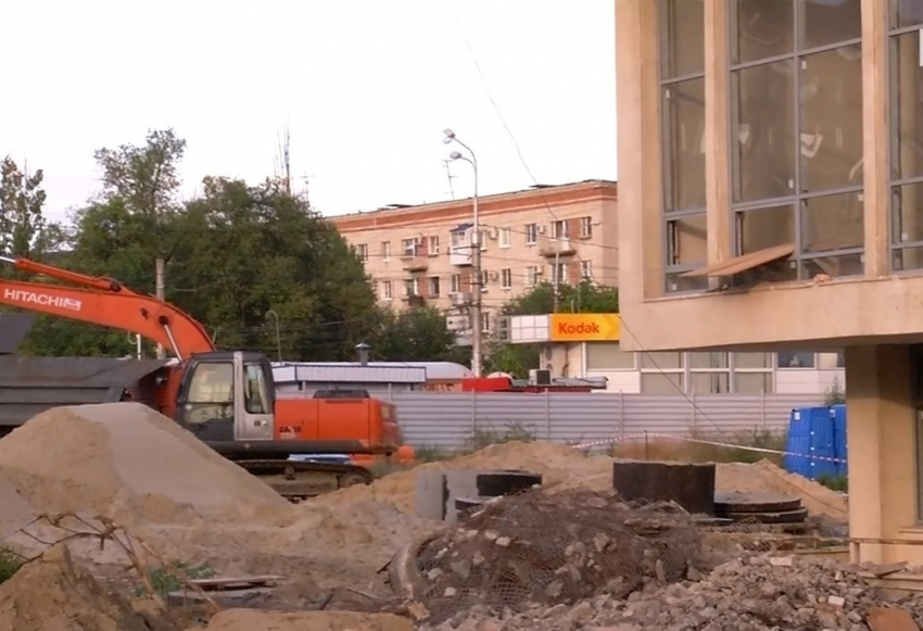 В Волгограде по факту гибели рабочего на стройплощадке ДЮЦ возбуждено дело