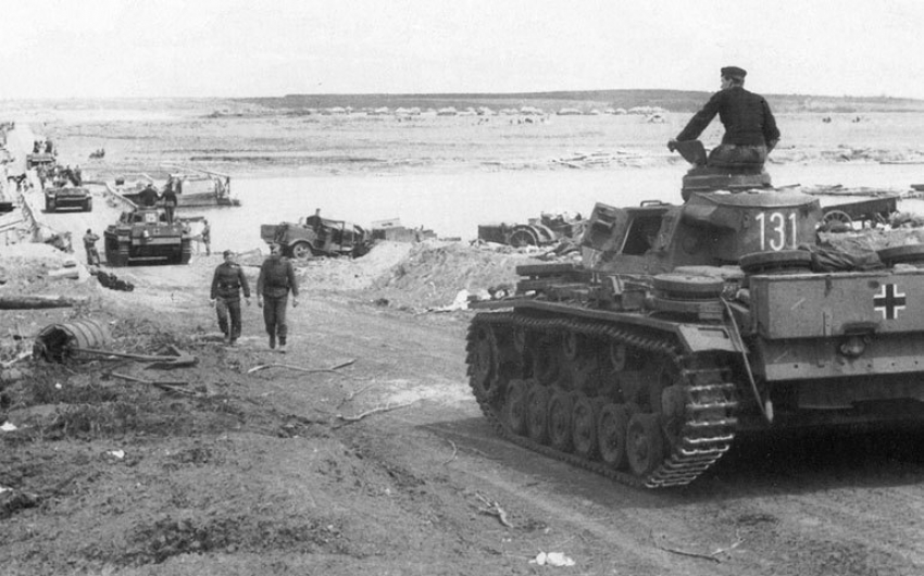 15 августа 1942 года - немецкие танки вышли к Дону 