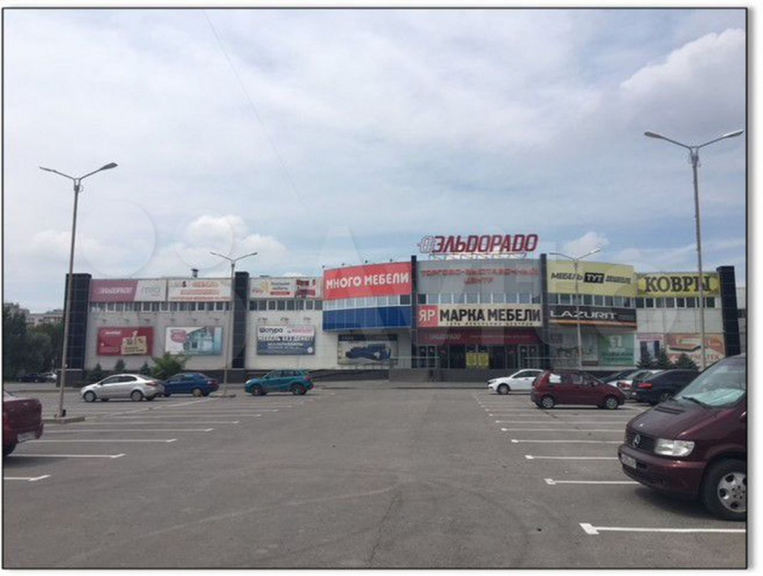 В Волгограде массово продают крупные торговые центры