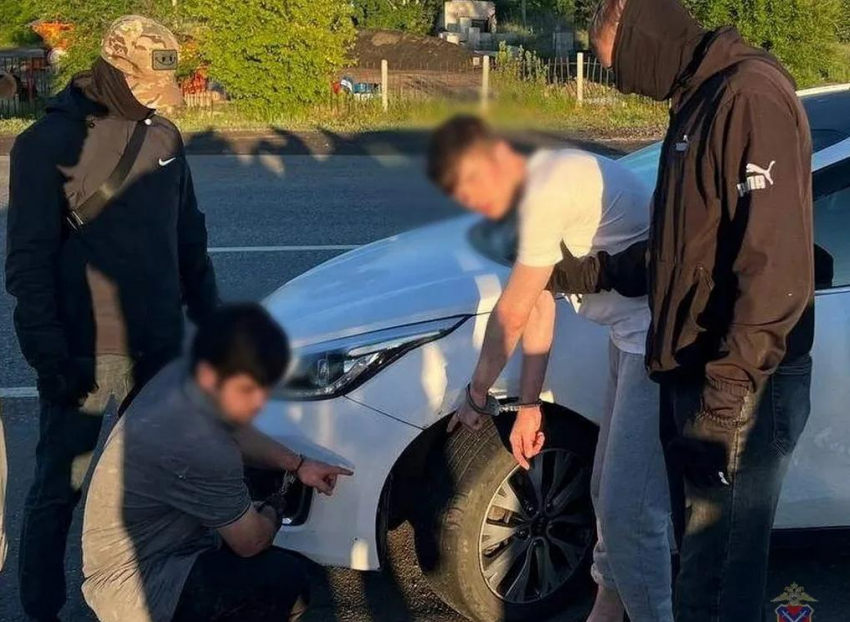 До 20 лет тюрьмы грозит приехавшим в Волгоград зумерам из Казани