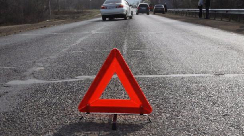 Женщина погибла под колесами Hyundai Elantra в Волжском 