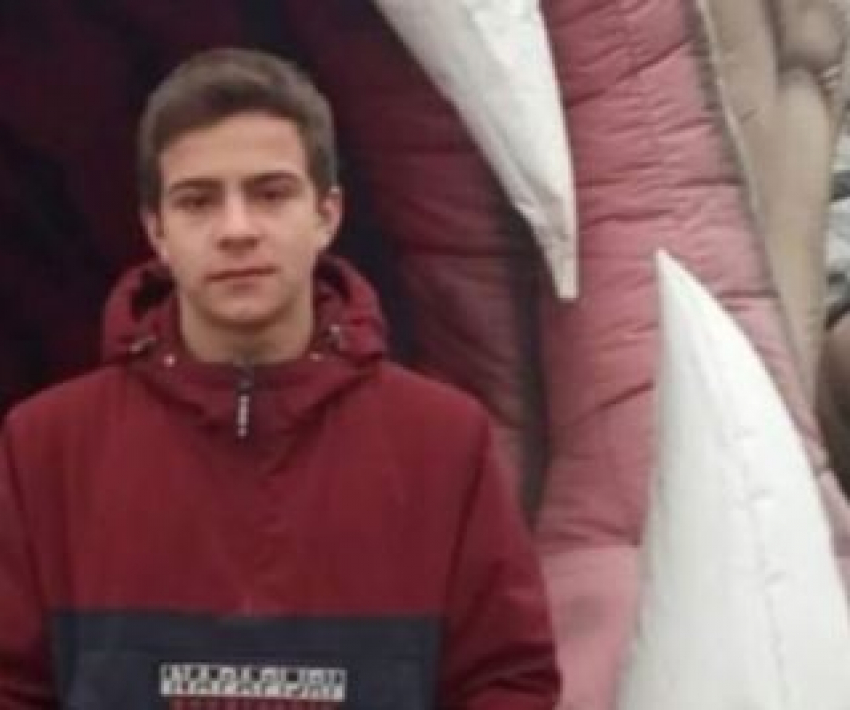 «Исчез без телефона и документов»: в Волгоградской области вторые сутки ищут 15-летнего подростка